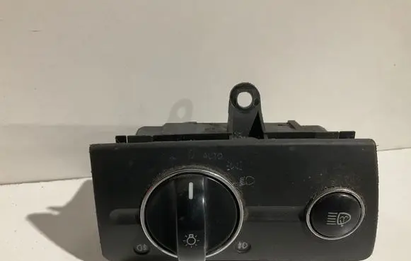 Mercedes-Benz E W211 Light switch A2115450104 2115450104