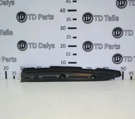 Fender end trim