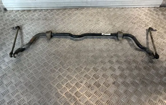 Infiniti Q30 Front anti-roll bar/sway bar A2463203511 1K0955507A