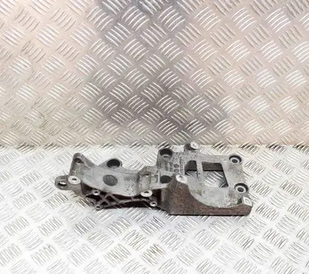 Volkswagen Golf VI Generator/alternator bracket 06F903143E