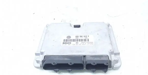 Volkswagen PASSAT B5 Engine control unit/module 038906018P 0281001720