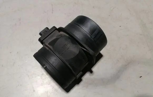 Volkswagen Transporter - Caravelle T5 Mass air flow meter 03L906461A 0281002956