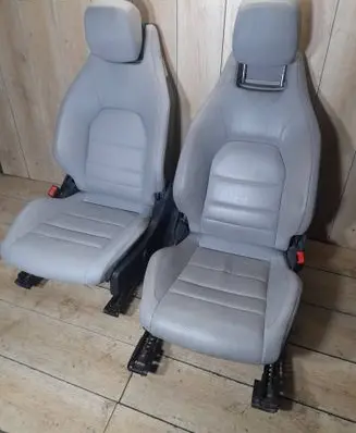 Mercedes-Benz C W204 Front driver seat 