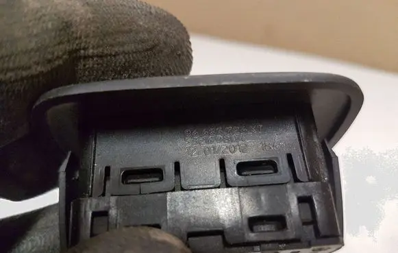 Citroen C5 Electric window control switch 96623726XT 53269804