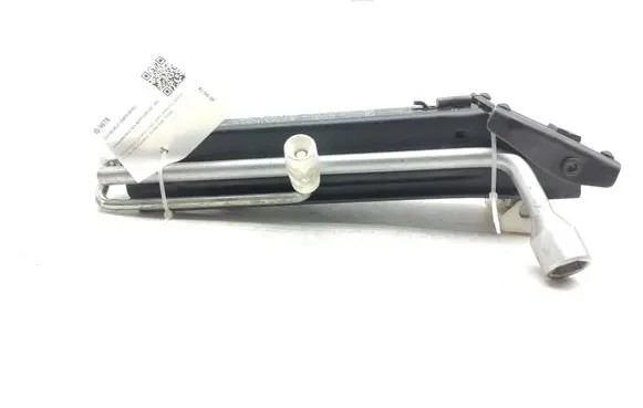 Mercedes-Benz CLK A209 C209 Lift Jack A2035830415