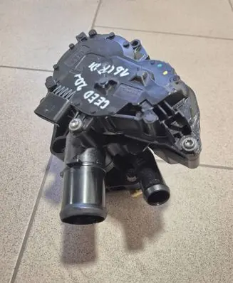 KIA Ceed Thermostat/thermostat housing 256902U000
