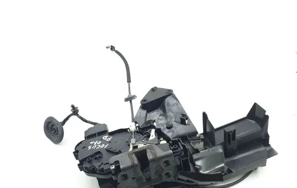 Ford Focus Front door lock