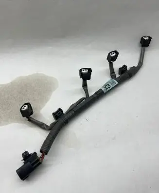 Lexus IS III XE30 Fuel injector wires 8212630