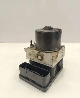Volkswagen Golf V ABS Pump 1K0907379AC 00005305H0 10096003593