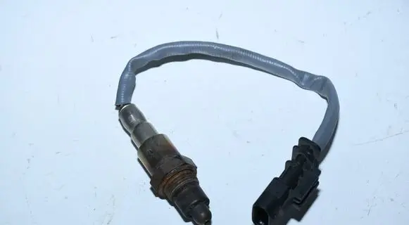 Opel Corsa F Lambda probe sensor 9813838380