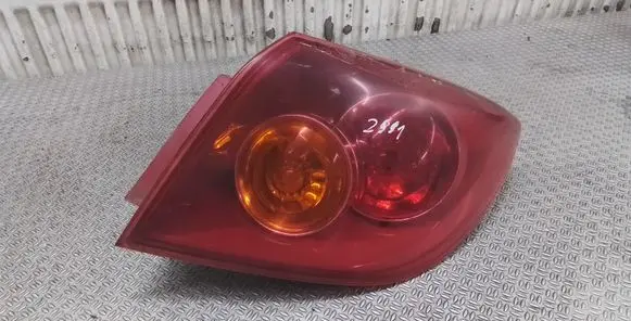 Mazda 3 I Rear/tail lights