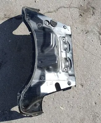 Audi Q7 4L Other engine bay part 7L6819523C