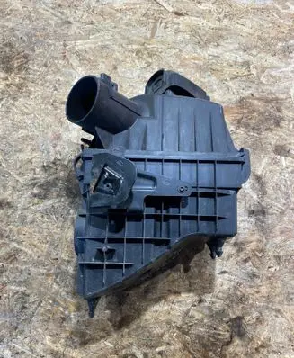 Ford Transit VII Air filter box 