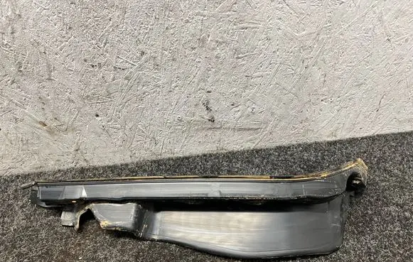 BMW X1 U11 Fender mounting bracket 9883427 51769883427