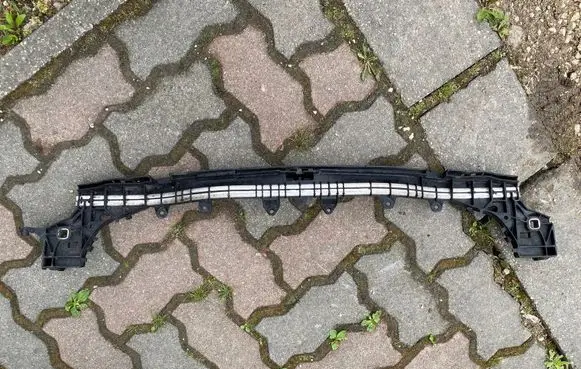 BMW 5 G30 G31 G38 Radiator support slam panel A2056203801