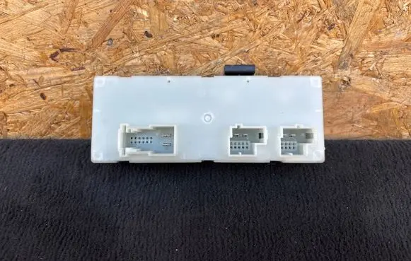 BMW X2 F39 Tailgate/trunk control unit/module 9852926 73280900