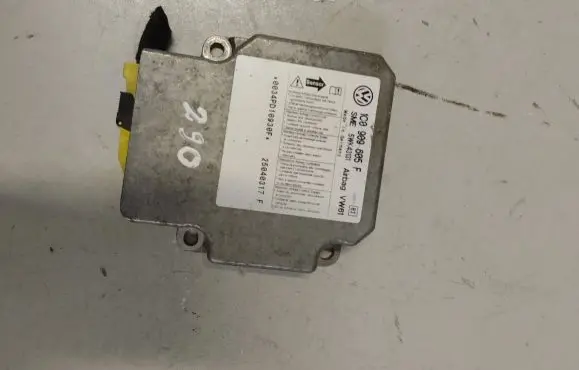 Skoda Fabia Mk2 (5J) Airbag control unit/module 1C0909605F 5WK43131 25040317F