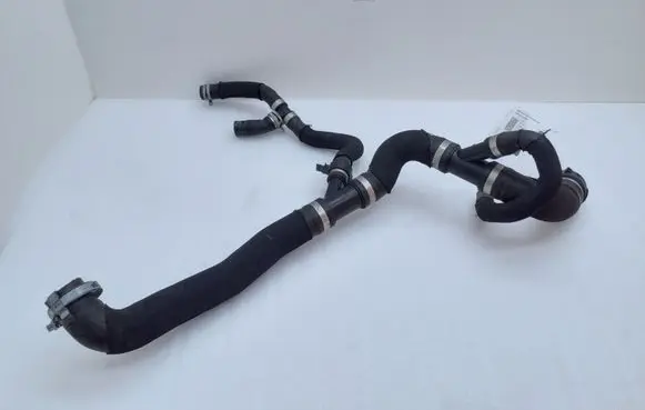 Volvo V60 Engine coolant pipe/hose 31319796