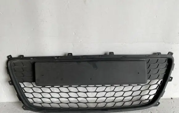 Hyundai i30 Front grill 865612R000