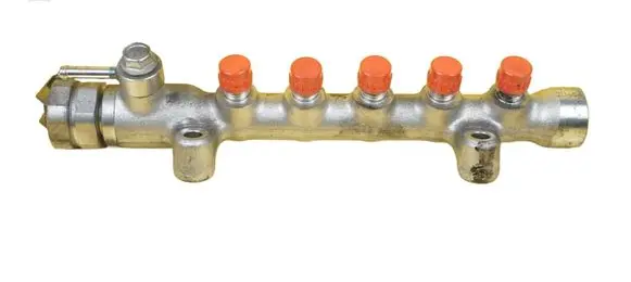 Mazda 6 Fuel line pipe SH01