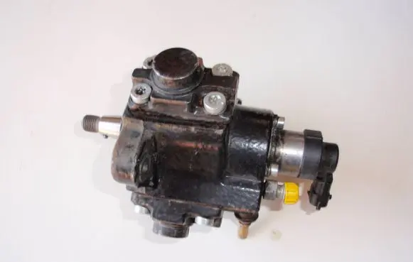 Fiat Ducato Fuel injection high pressure pump 0445010307 2254936 55237689