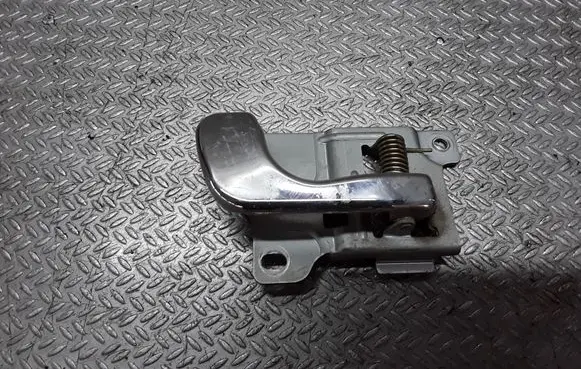 Mitsubishi Pajero Rear door interior handle