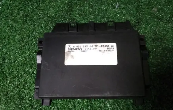 Mercedes-Benz C W202 Gearbox control unit/module A0215451432 5WK33914 579780