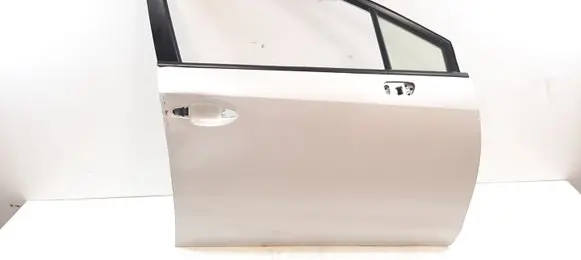 Subaru XV Front door
