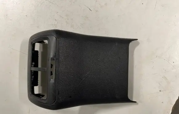 Other center console (tunnel) element