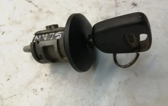 Ford Transit Sliding door lock 