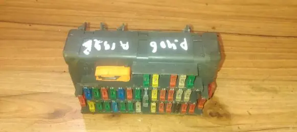 Peugeot 406 Fuse box set