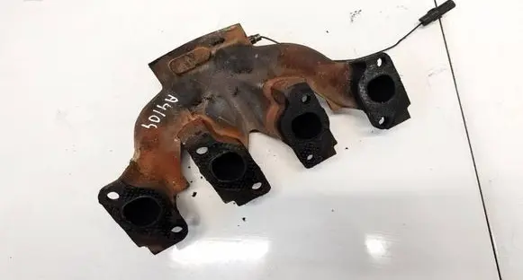 Opel Corsa B Exhaust manifold 90400043