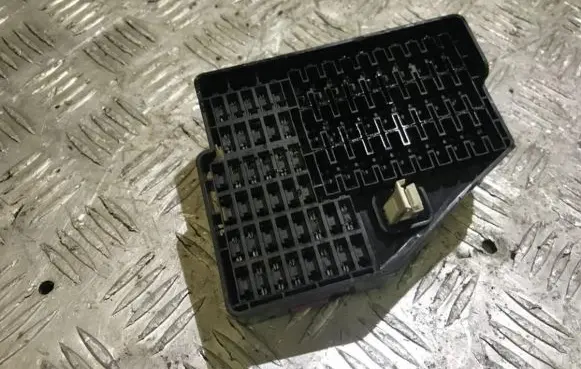 Skoda Fabia Mk1 (6Y) Fuse box set 6q2941824