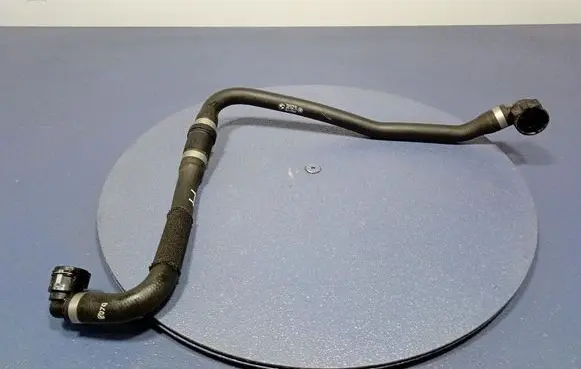 BMW X3 E83 Engine coolant pipe/hose 7926275