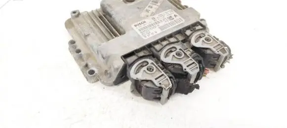Peugeot 206 Engine control unit/module 9656709780 0281011783