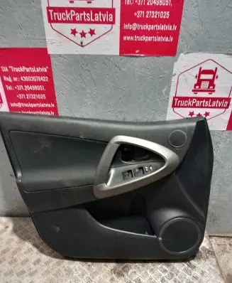 Toyota RAV 4 (XA30) Front door card panel trim