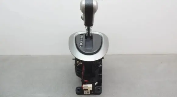 Nissan Rogue Gear shifter/selector H201JDO9810