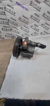 Volvo S40, V40 Power steering pump 26054891