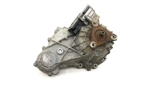 Maserati Ghibli Gearbox transfer box case 06700081380