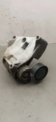 BMW X3 E83 A/C compressor mount bracket 7512556 24168110