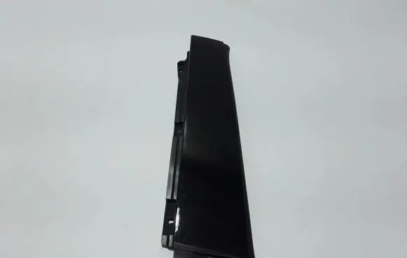 Rear door trim (molding)