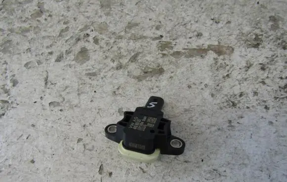 Audi A6 C7 Airbag deployment crash/impact sensor 4H0955557