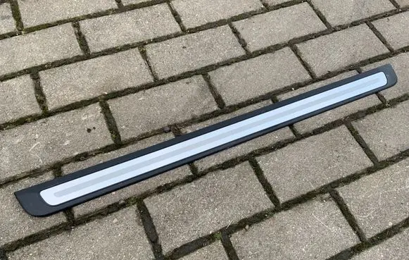 Audi A5 8T 8F Front sill trim cover 8T0853374