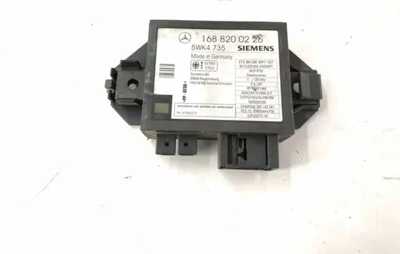 Mercedes-Benz Vaneo W414 Gateway control module 1688200426 A1688200426