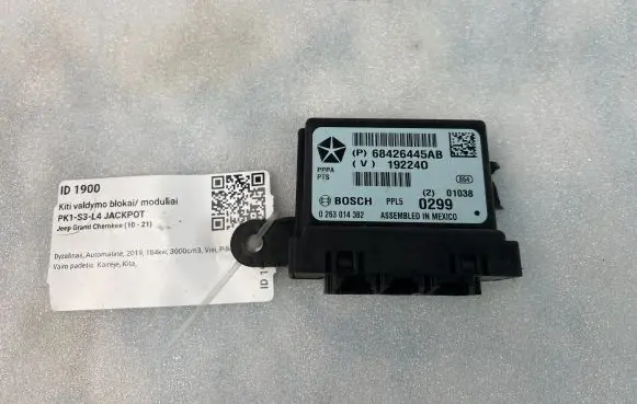 Jeep Grand Cherokee Other control units/modules P68426445AB