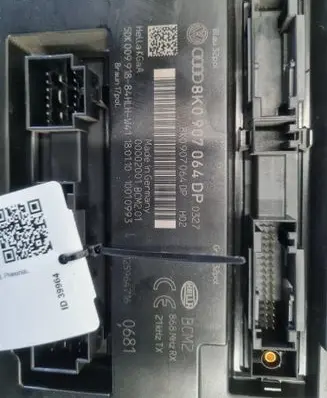 Audi A4 S4 B8 8K Comfort/convenience module 8K0907064DP