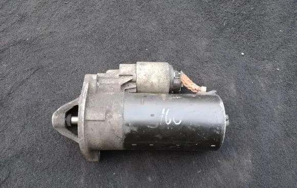 Ford Focus Starter motor 4M5T11000KB