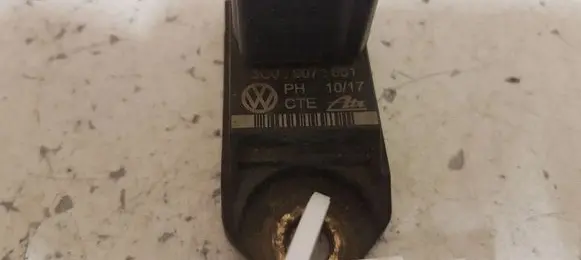 Volkswagen PASSAT CC Airbag deployment crash/impact sensor 3C0907651