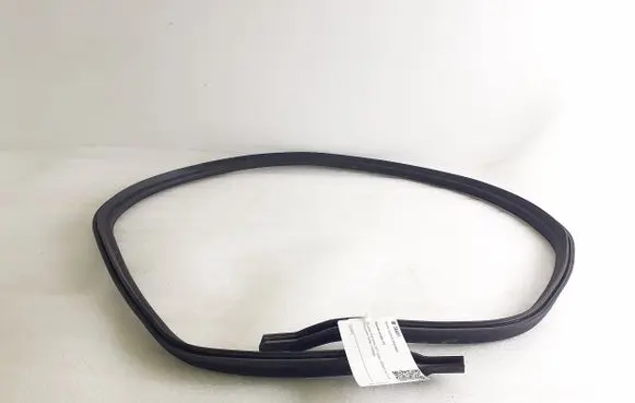 Maserati Levante Engine compartment rubber 670033499 D469
