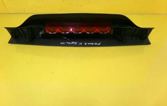 Ford Focus Third/center stoplight 0374D